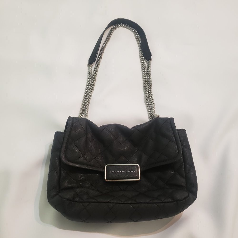 Marc By Marc Jacobs Black Quilted Cow Leather Chain Strap Shoulder Bag Purse